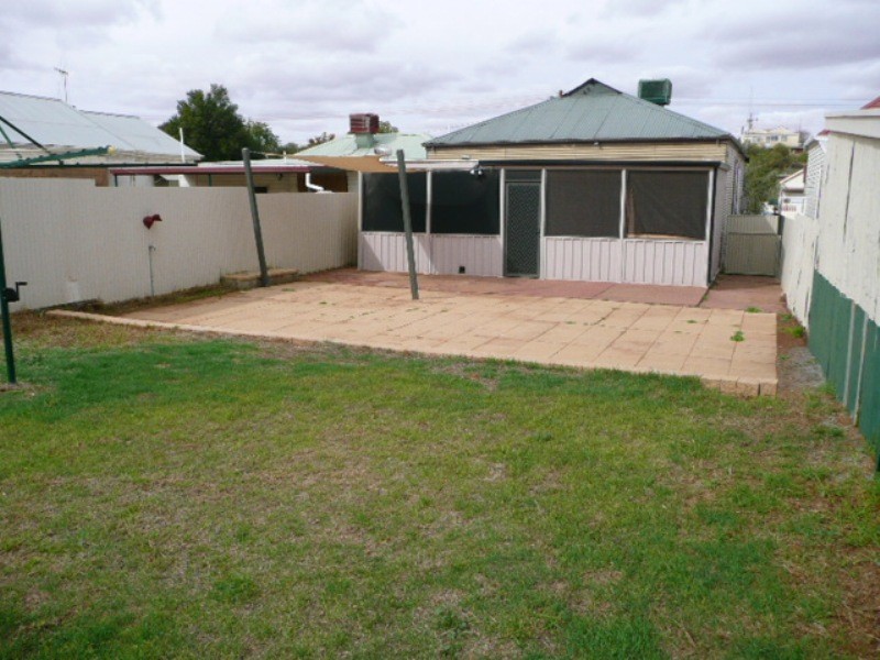 8 Wolfram Street, Broken Hill NSW 2880