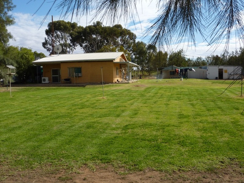 1 Paradise Way, Menindee NSW 2879