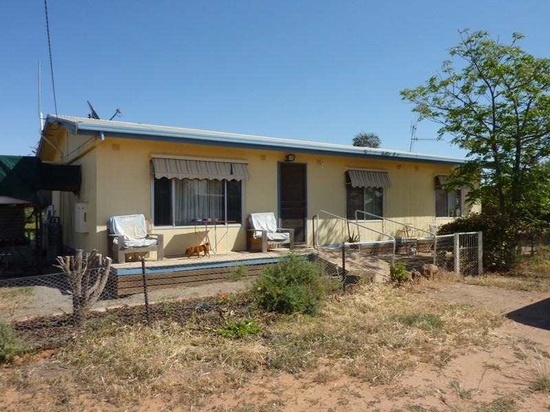 2 Old Pooncarrie Road, Menindee NSW 2879