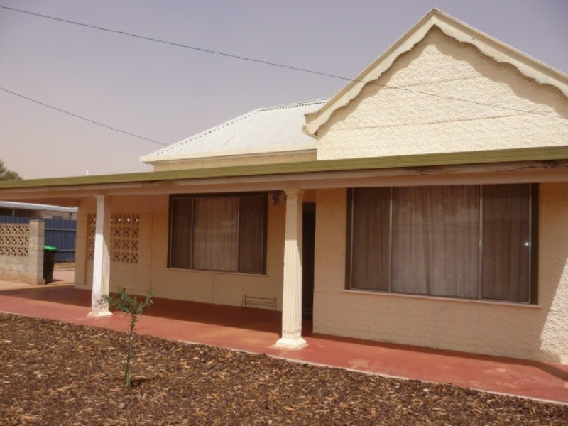 225 Jamieson Street, Broken Hill NSW 2880