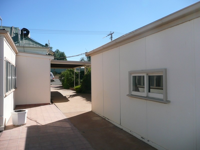 130 Buck Street, Broken Hill NSW 2880