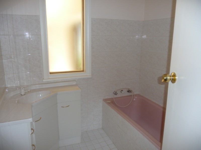 13 Thomas Lane, Broken Hill NSW 2880