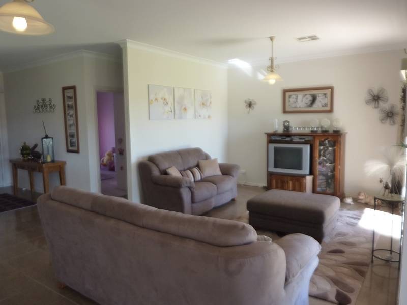 2a Hynes Street, Broken Hill NSW 2880