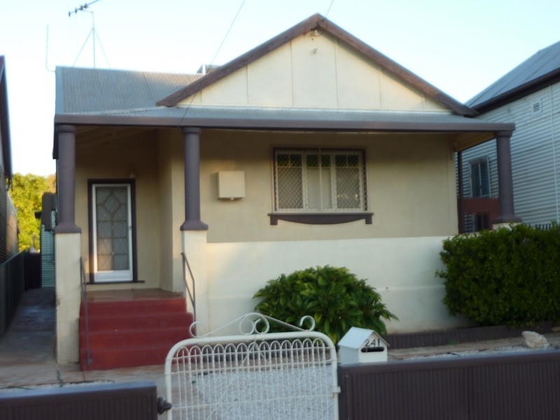 241 Mica Street, Broken Hill NSW 2880