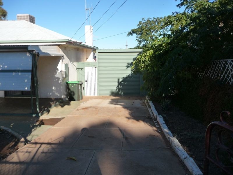 711 Beryl Street, Broken Hill NSW 2880