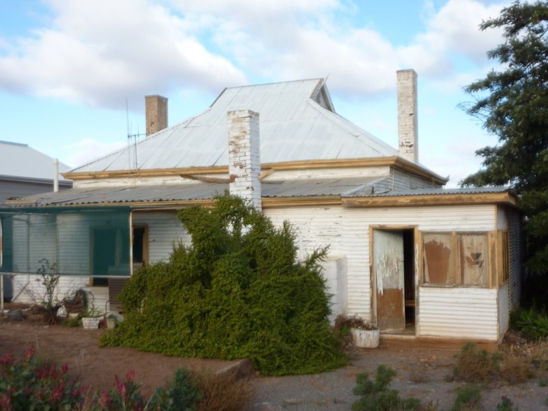 246 Cummins Street, Broken Hill NSW 2880