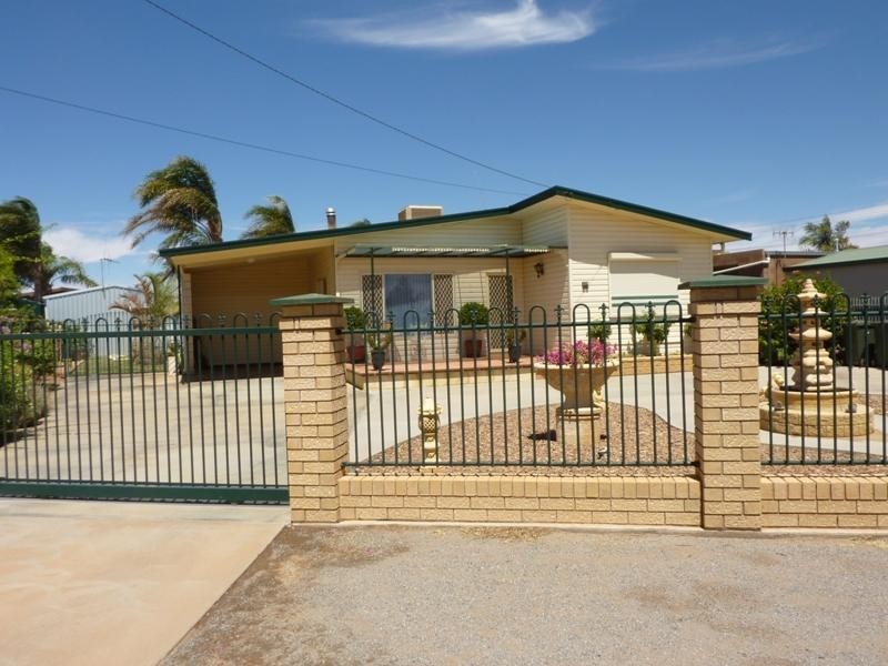 195 Buck Street, Broken Hill NSW 2880