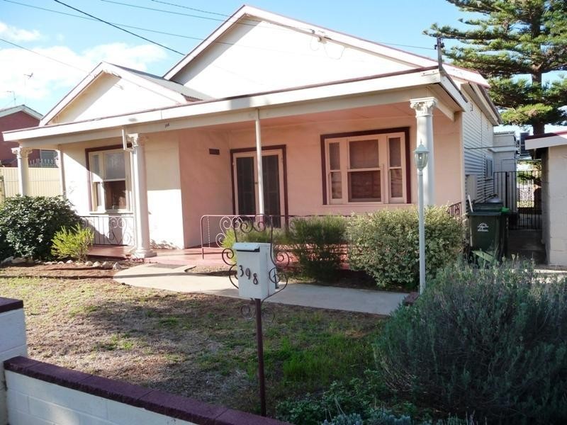 398 Iodide Street, Broken Hill NSW 2880