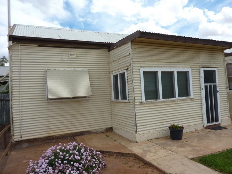461 Lane Street, Broken Hill NSW 2880