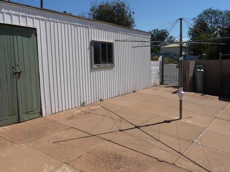 104 Williams Street, Broken Hill NSW 2880