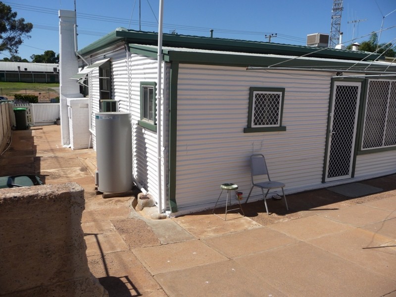 104 Williams Street, Broken Hill NSW 2880