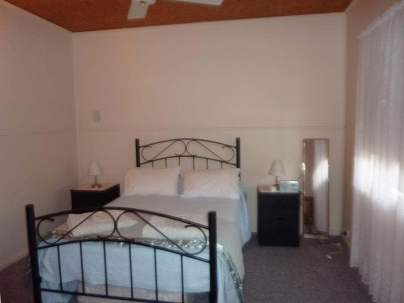 106 Patton Street, Broken Hill NSW 2880