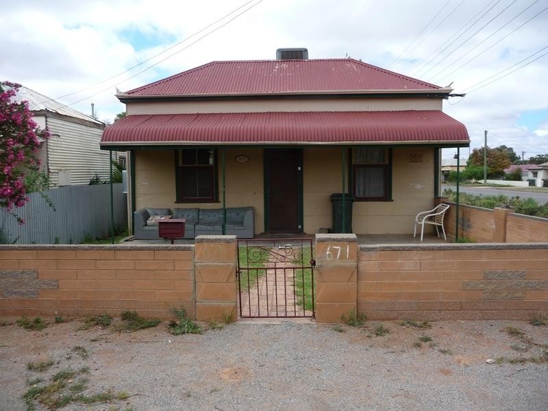 671 + 673 Chapple Street, Broken Hill NSW 2880