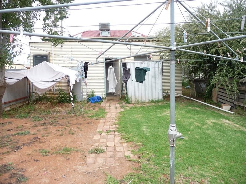 671 + 673 Chapple Street, Broken Hill NSW 2880