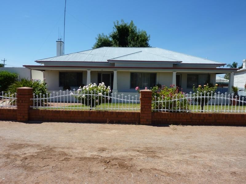 669 Chapple Street, Broken Hill NSW 2880