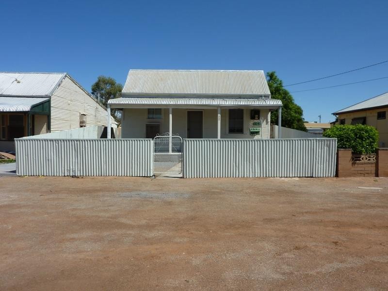 644 Lane Street, Broken Hill NSW 2880