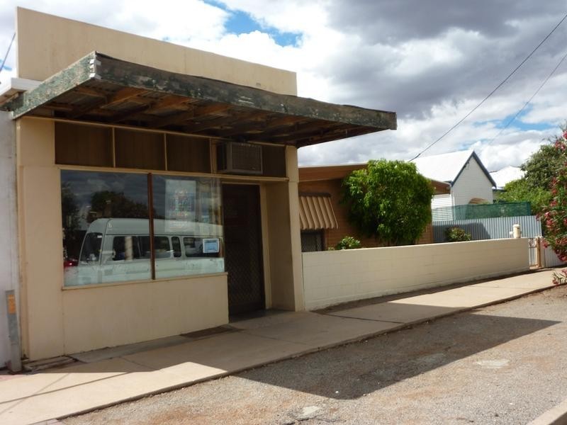 98-102 Patton Street, Broken Hill NSW 2880