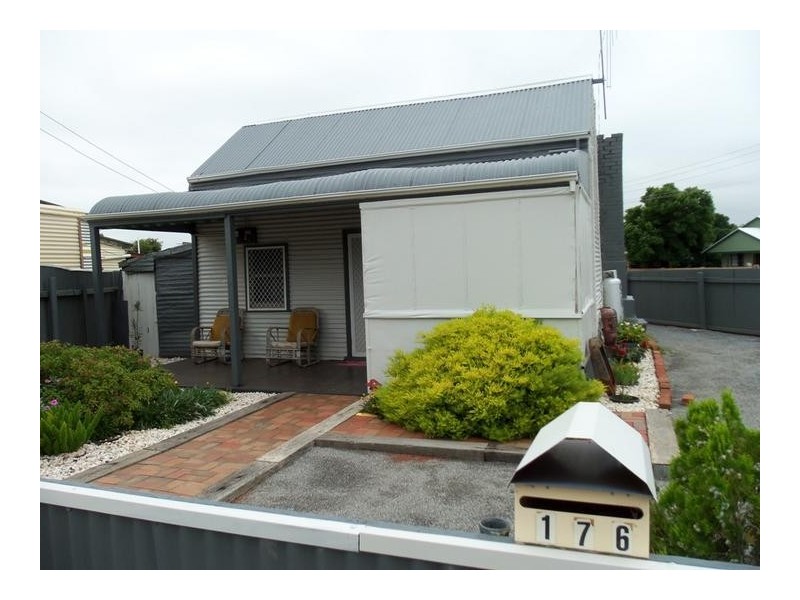 176 Buck Street, Broken Hill NSW 2880