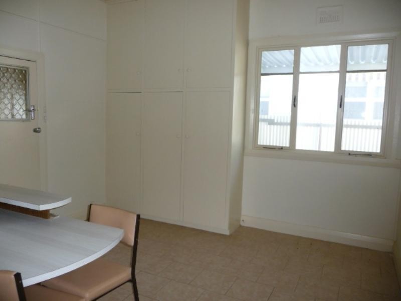 4 Clarke Street, Broken Hill NSW 2880