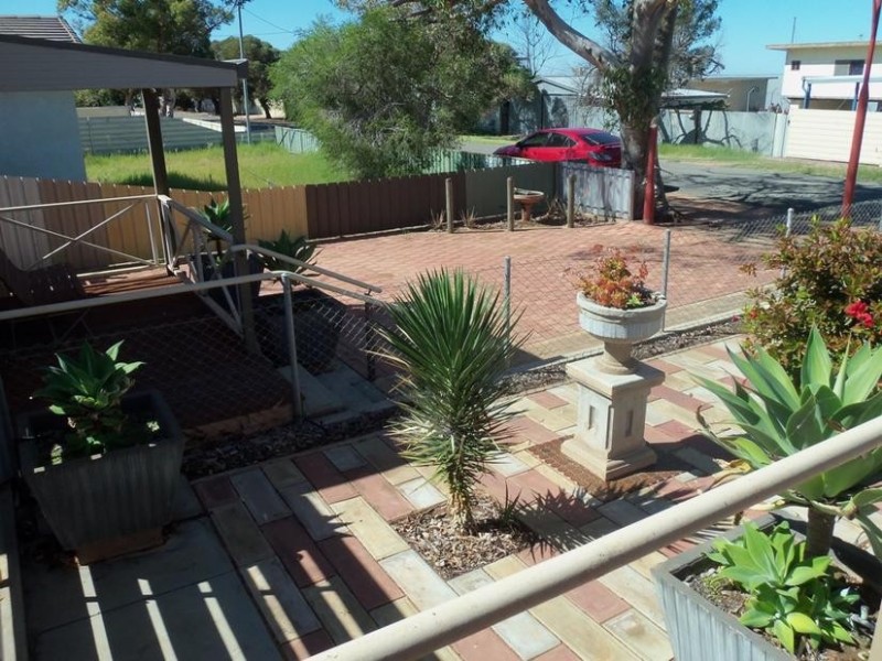 26 Lakeview Avenue, Sunset Strip, Menindee NSW 2879