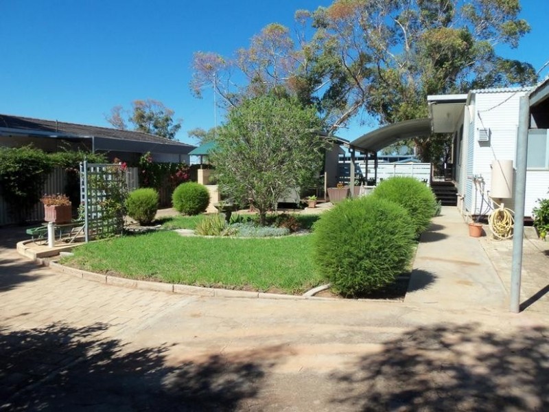 26 Lakeview Avenue, Sunset Strip, Menindee NSW 2879