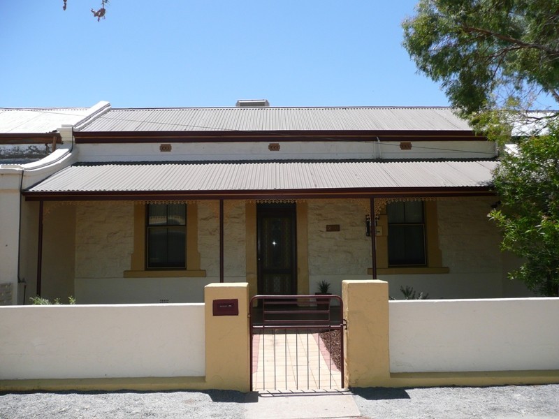 240 Oxide Street, Broken Hill NSW 2880