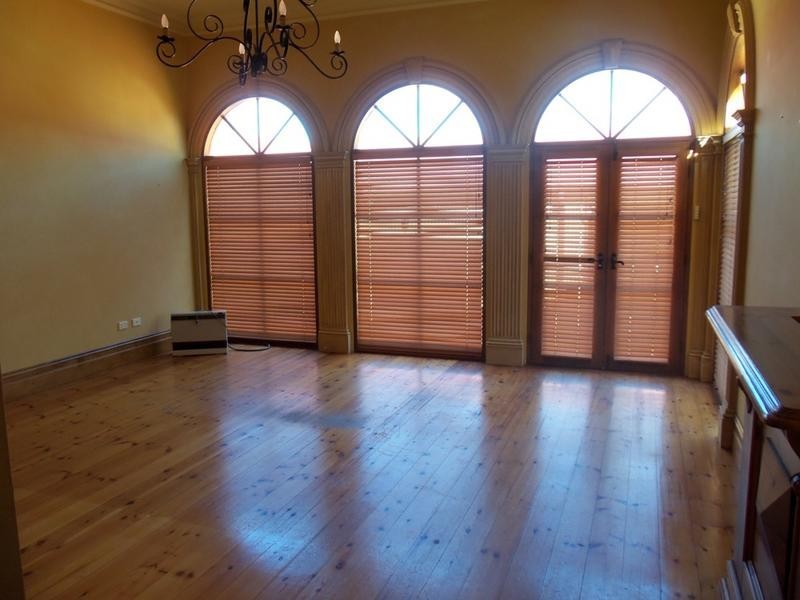 39 Gypsum Street, Broken Hill NSW 2880