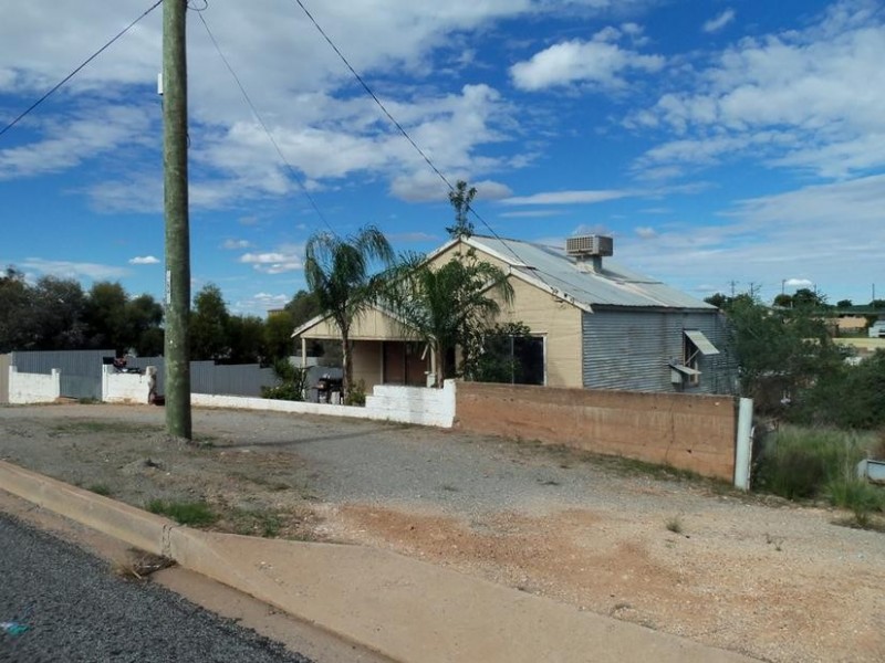 101 Cummins Street, Broken Hill NSW 2880