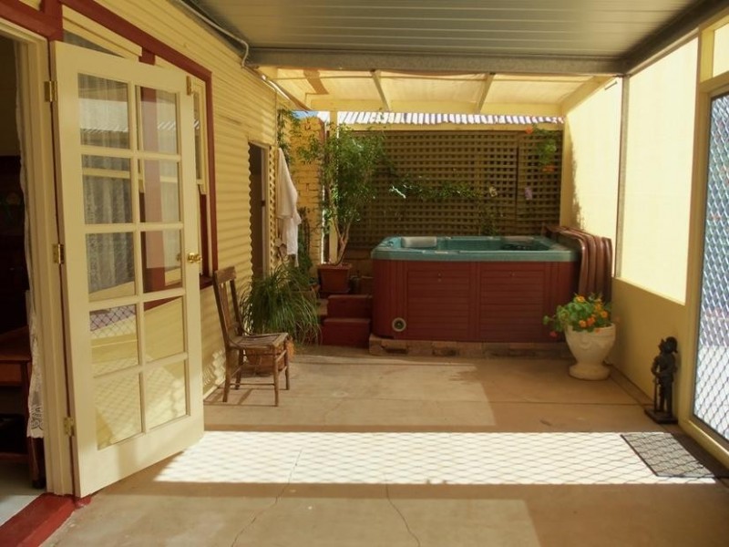 113 Garnet Street, Broken Hill NSW 2880