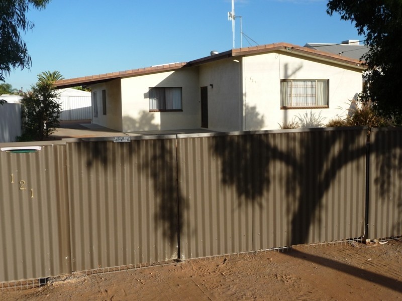 121 Burke Street, Broken Hill NSW 2880
