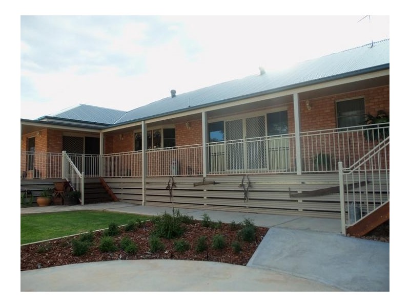 727 Chapple Street, Broken Hill NSW 2880