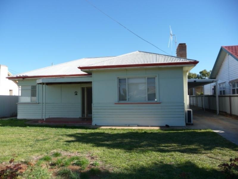 4 Clarke Street, Broken Hill NSW 2880