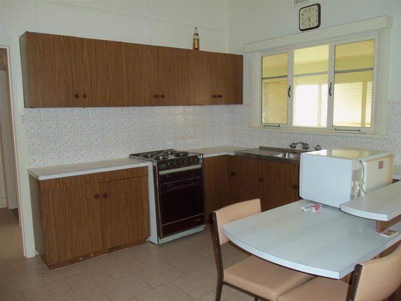 4 Clarke Street, Broken Hill NSW 2880