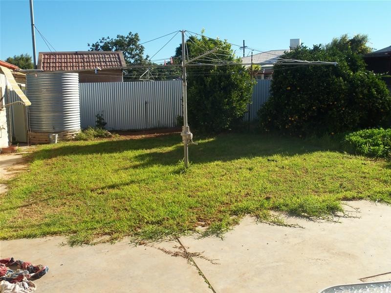 4 Clarke Street, Broken Hill NSW 2880