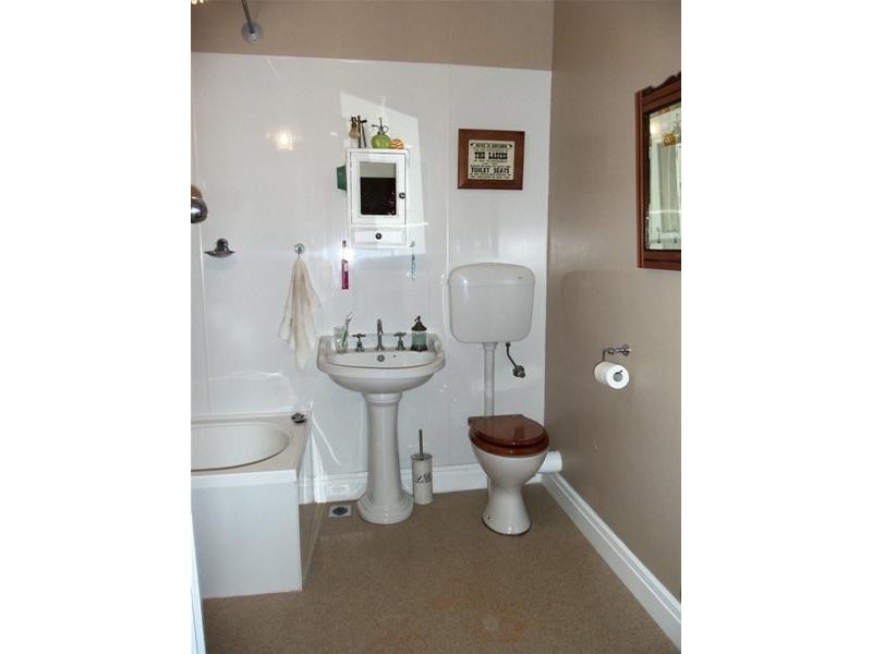 90 Wolfram Street, Broken Hill NSW 2880