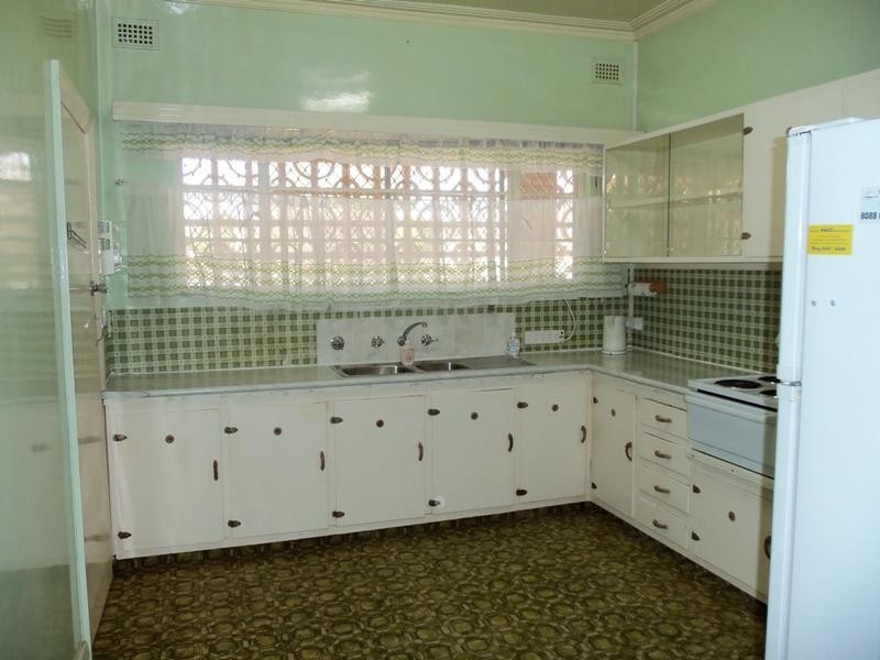 523 Uranium Street, Broken Hill NSW 2880