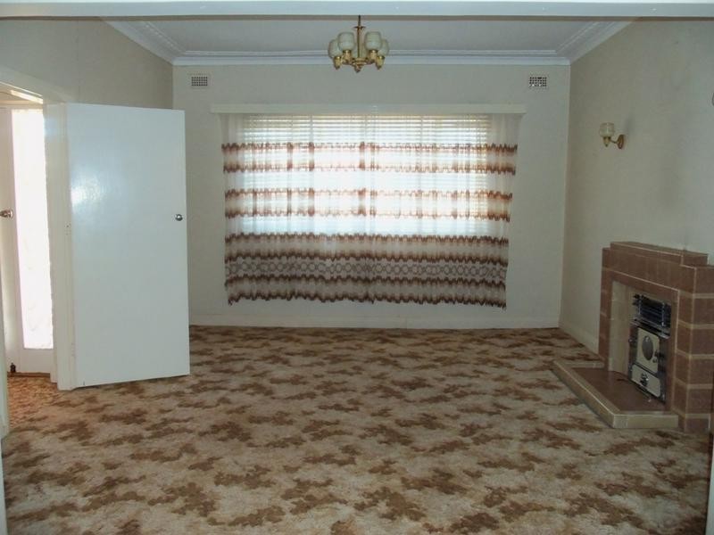 523 Uranium Street, Broken Hill NSW 2880