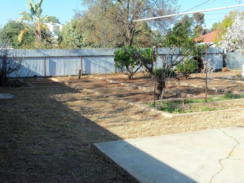 523 Uranium Street, Broken Hill NSW 2880