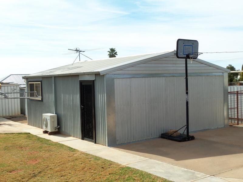 16 Rockwell Street, Broken Hill NSW 2880