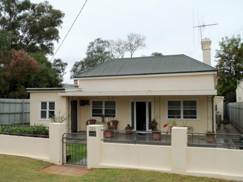 323 Cummins Street, Broken Hill NSW 2880