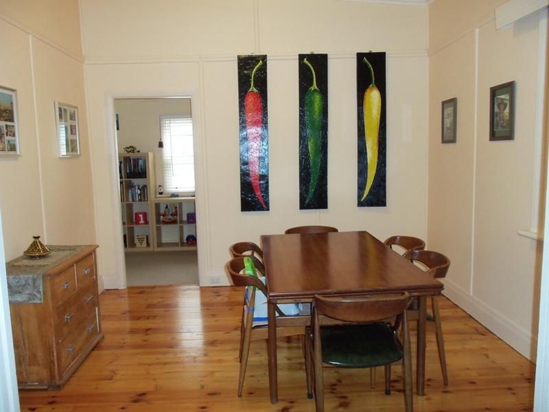 323 Cummins Street, Broken Hill NSW 2880