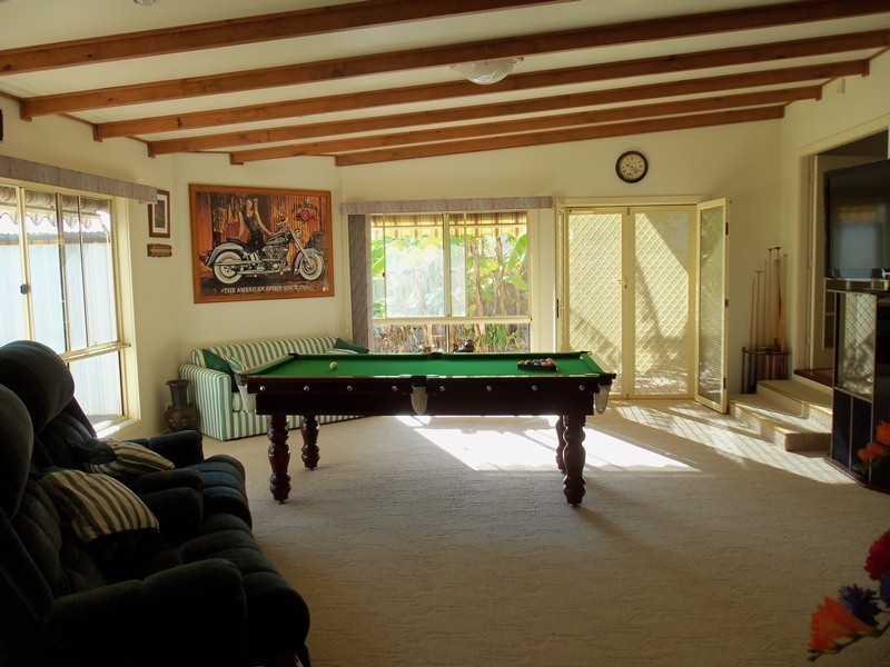 20 Lakeview Ave, Sunset Strip, Menindee NSW 2879