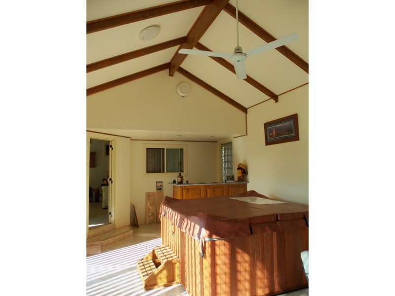20 Lakeview Ave, Sunset Strip, Menindee NSW 2879
