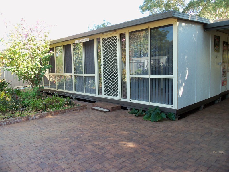 20 Lakeview Ave, Sunset Strip, Menindee NSW 2879