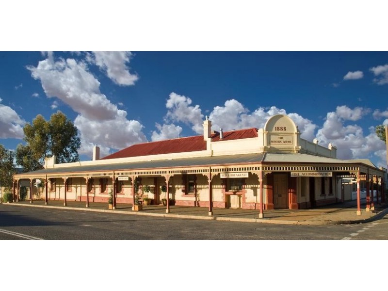 82 Crystal Street, Broken Hill NSW 2880