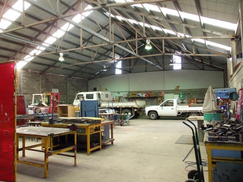 1 McGillivray Drive, Broken Hill NSW 2880