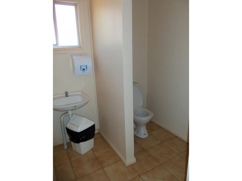 1 McGillivray Drive, Broken Hill NSW 2880