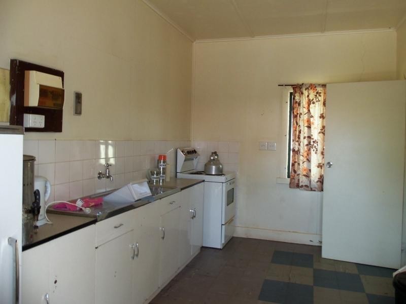 1 McGillivray Drive, Broken Hill NSW 2880