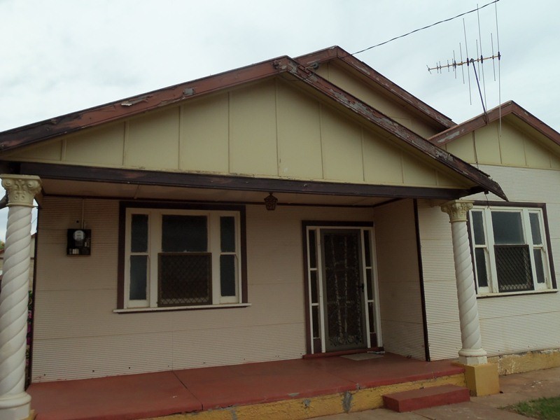 732 Lane Street, Broken Hill NSW 2880