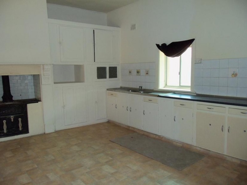 172 Lane Street, Broken Hill NSW 2880